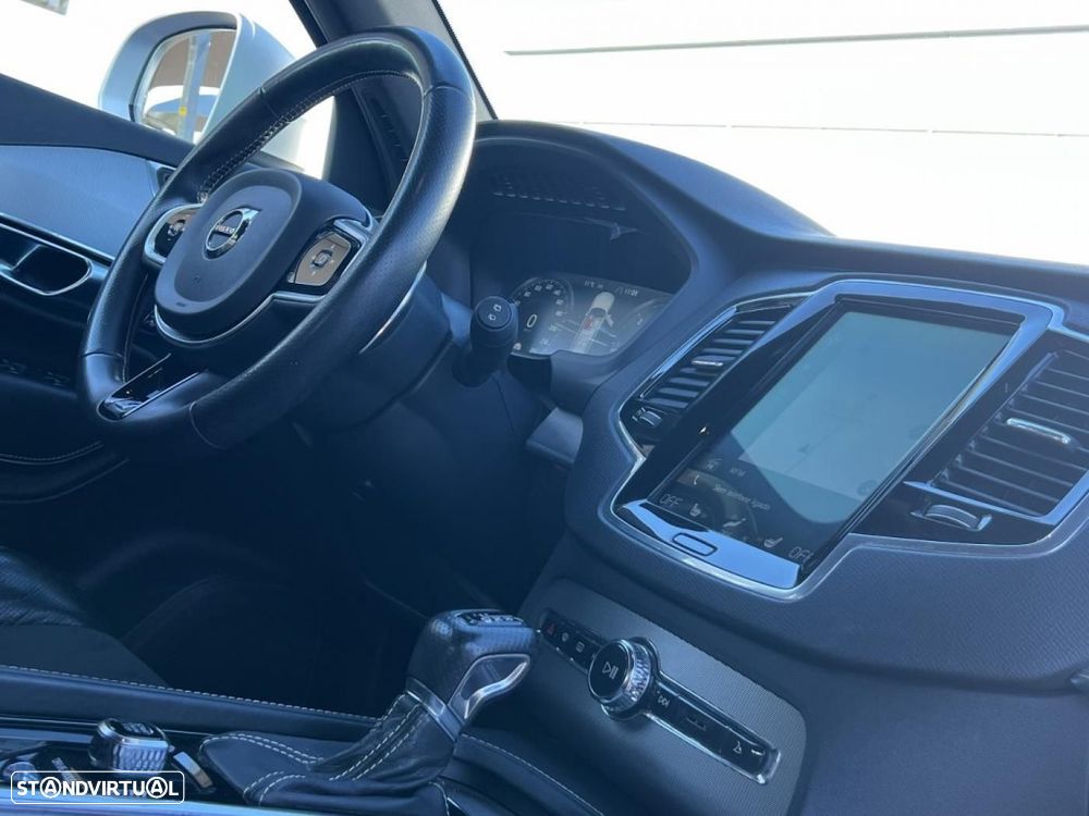 Volvo XC 90 2.0 D4 R-Design - 18