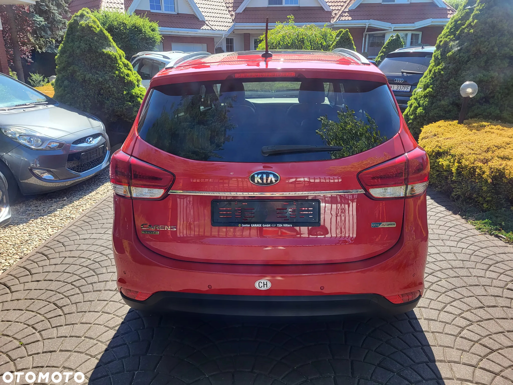 Kia Carens 1.7 CRDi Vision - 12