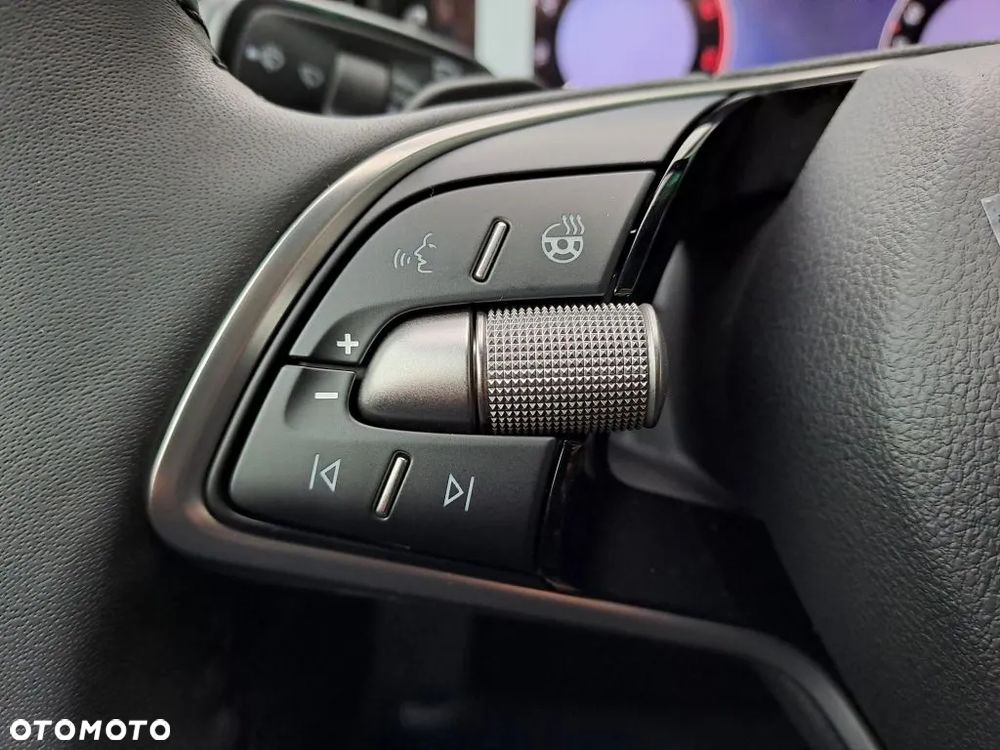 Skoda Superb 2.0 TDI SCR 4x4 L&K DSG - 17