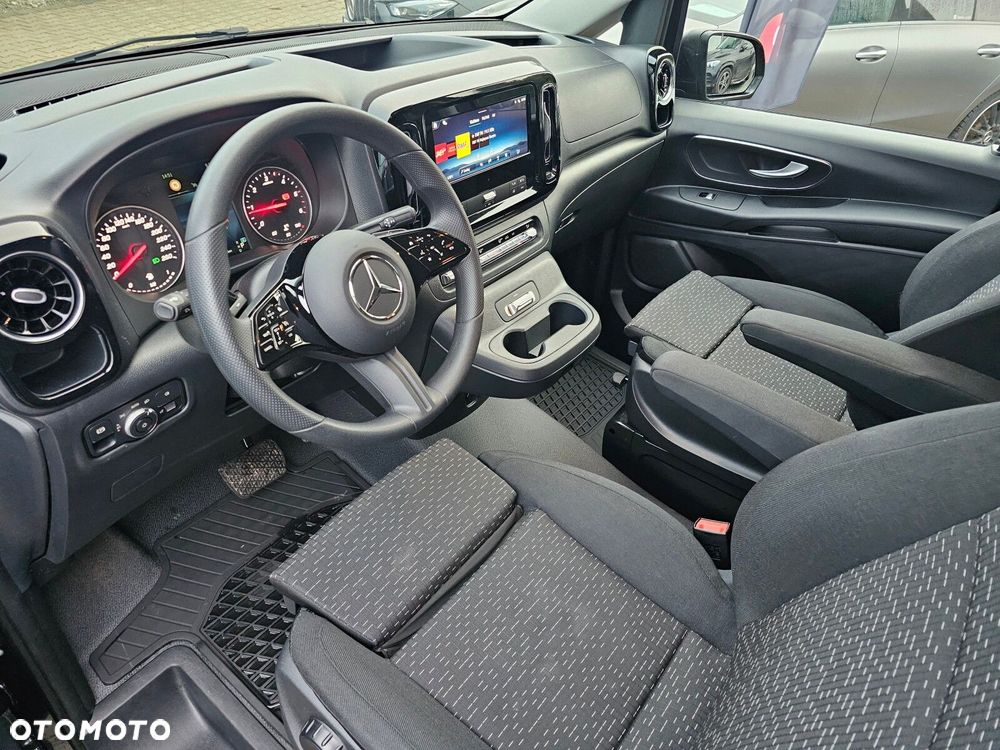 Mercedes-Benz Vito - 11