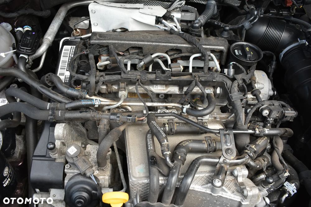 Volkswagen Passat Variant 2.0 TDI (BlueMotion Technology) Highline - 22