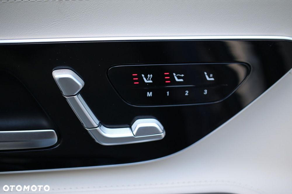 Mercedes-Benz SL - 35