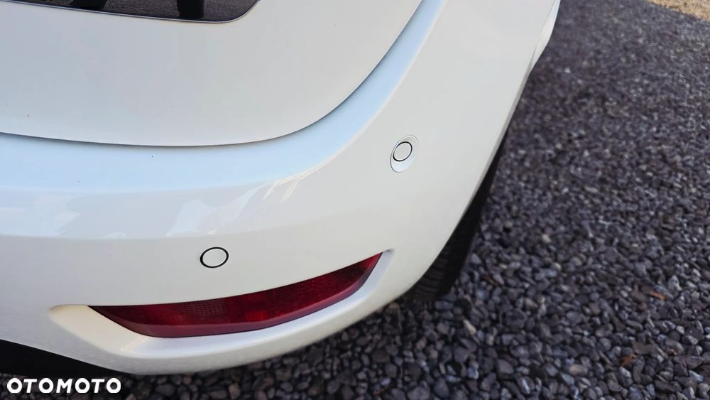 Citroën C4 Picasso 1.6 BlueHDi Shine S&S - 24