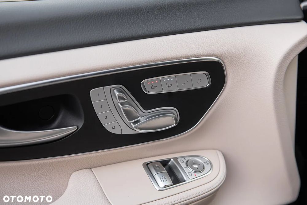Mercedes-Benz Klasa V 300 d 4-Matic Avantgarde 9G-Tronic (ekstra d³) - 16