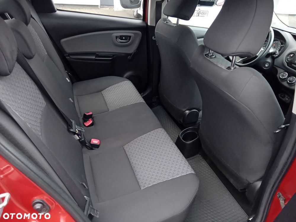 Toyota Yaris - 11