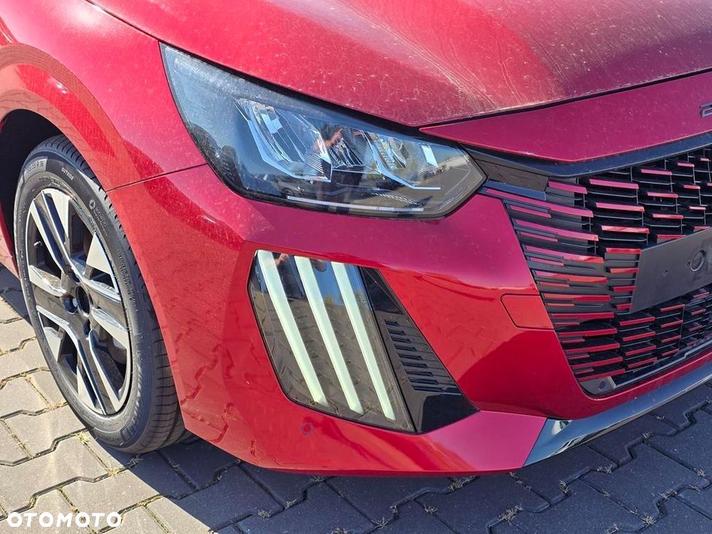 Peugeot 208 1.2 mHEV Allure - 21