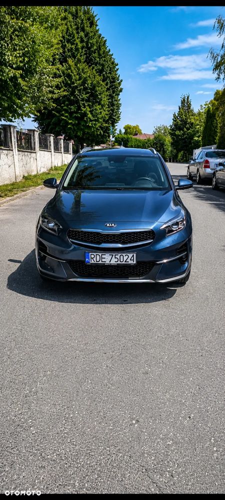 Kia XCeed 1.6 CRDi SCR L - 3