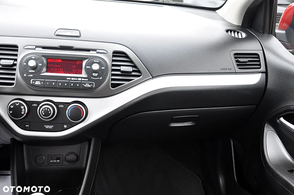 Kia Picanto 1.0 Dream Team Edition - 20