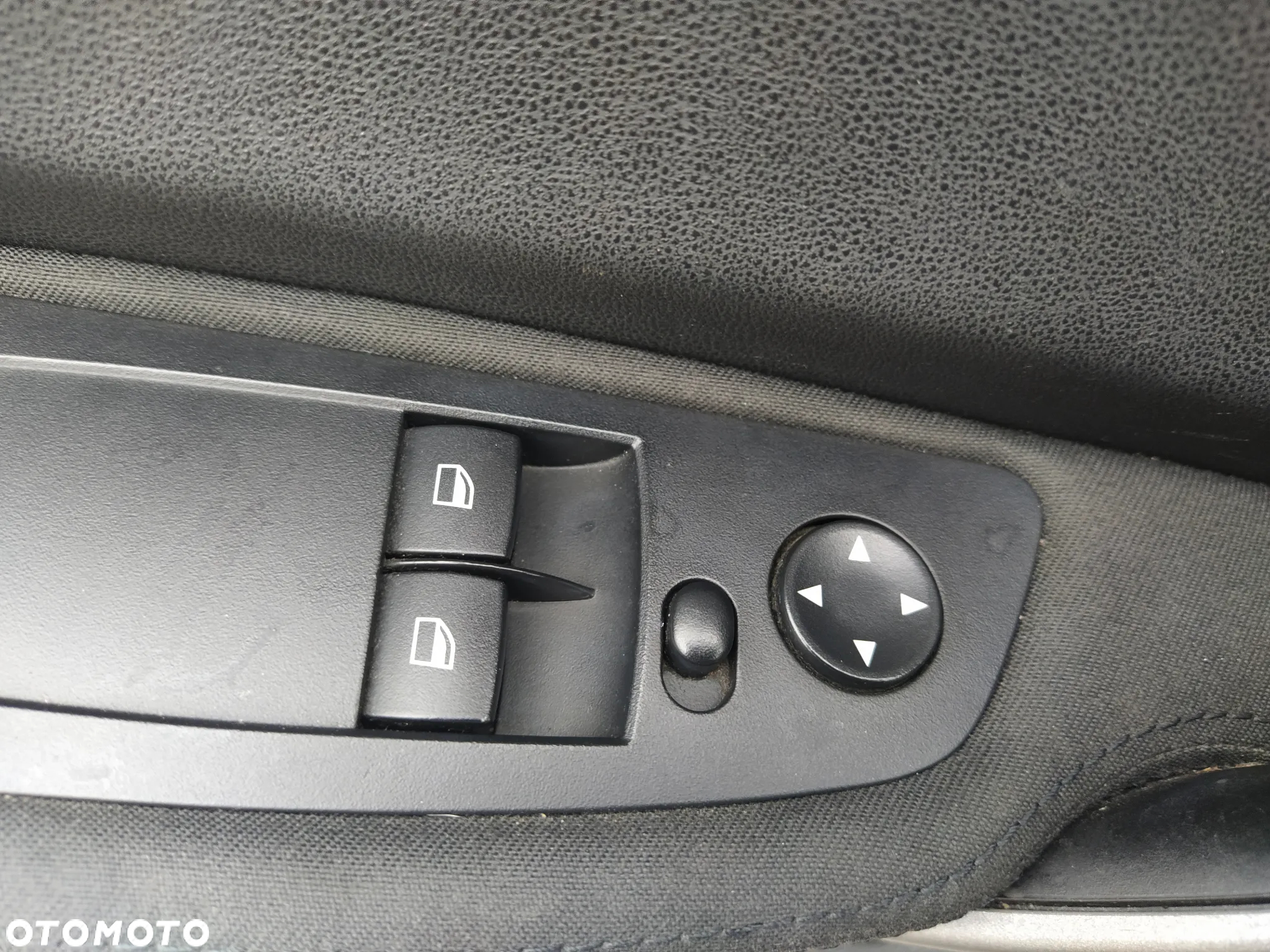 BMW Seria 1 116i - 15