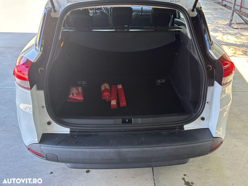 Renault Clio 0.9 TCe Life - 9