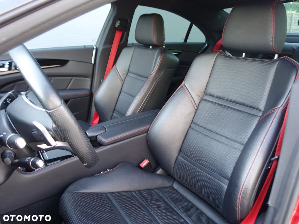 Mercedes-Benz CLS 350 d 4-Matic - 13