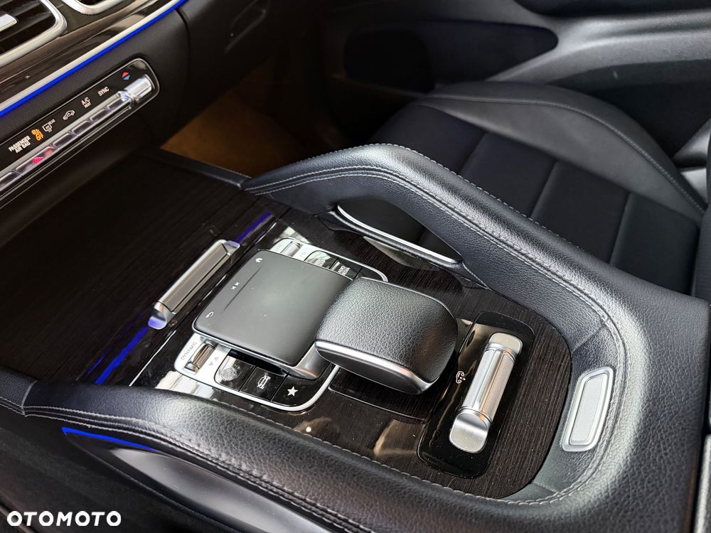 Mercedes-Benz GLE - 16