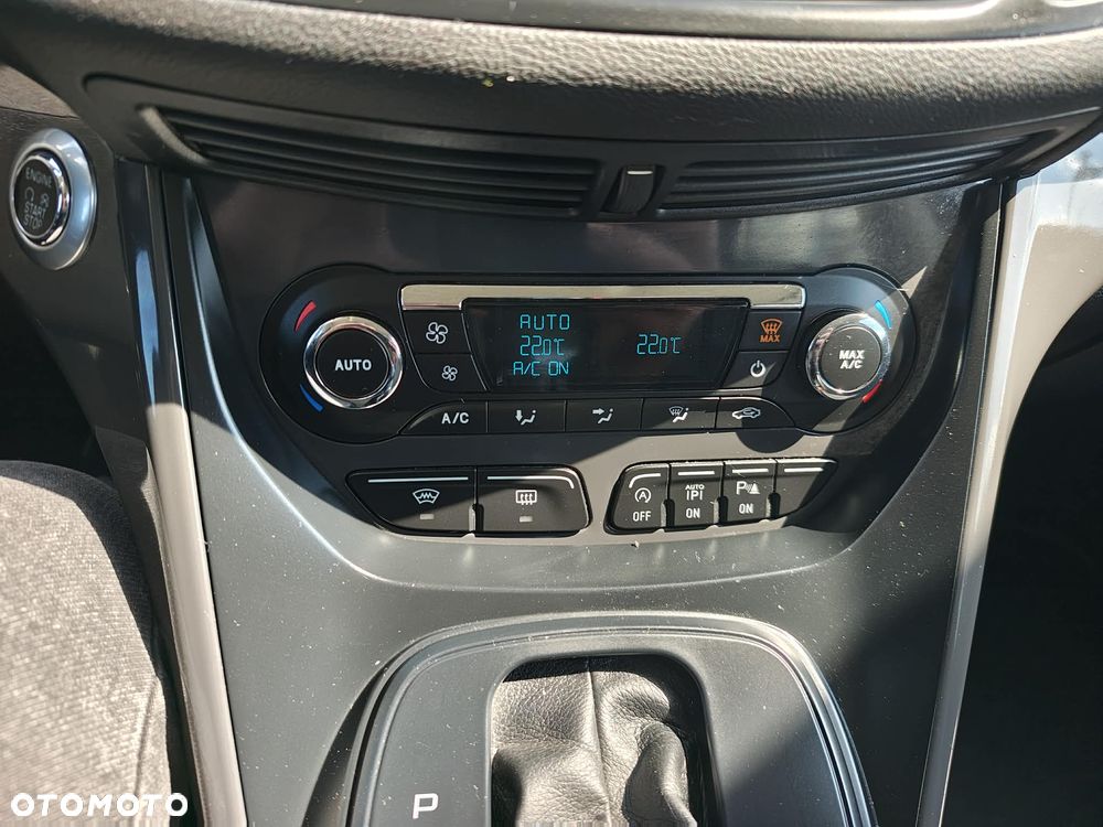 Ford Kuga 1.5 EcoBoost 4x4 Titanium - 19