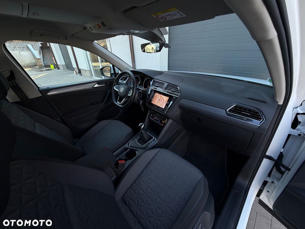 Volkswagen Tiguan 2.0 TDI BMT SCR Comfortline - 12