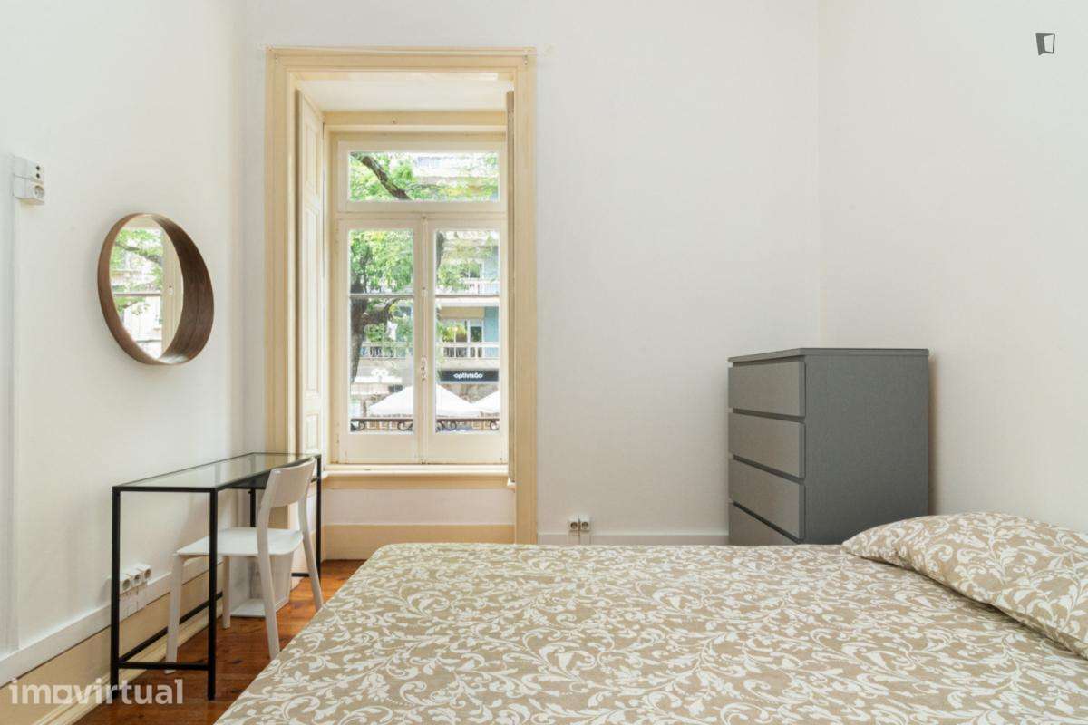 Quarto - localizado em Saldanha Lisbon - Grande imagem: 2/30