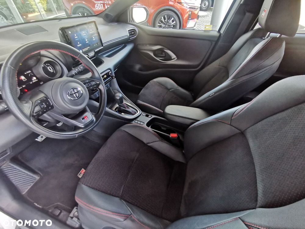 Toyota Yaris - 3