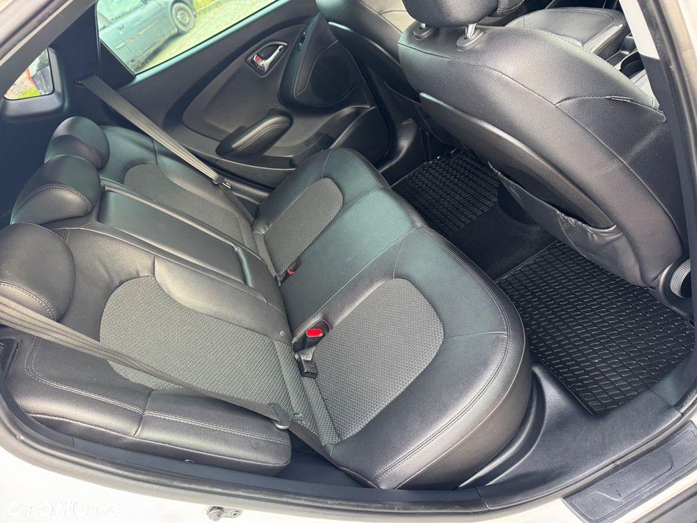 Hyundai ix35 2.0 CRDi Premium 4WD - 25