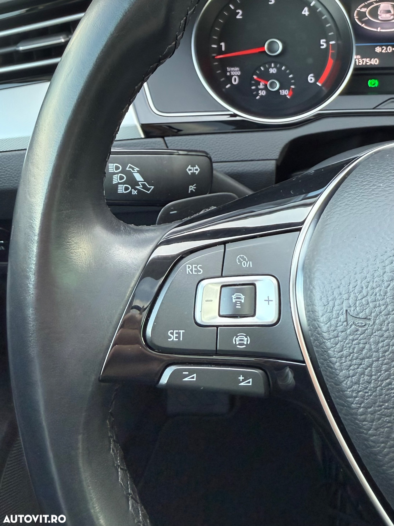 Volkswagen Passat Variant 2.0 TDI DSG Comfortline - 14