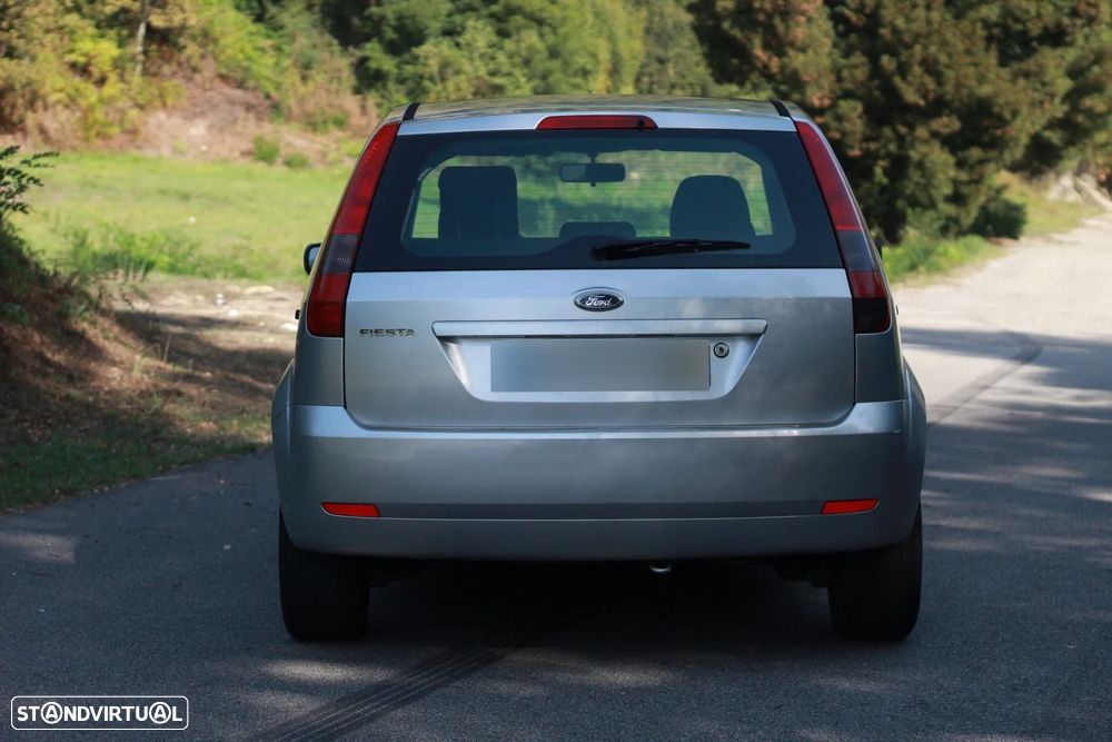 Ford Fiesta 1.25 Trend - 4