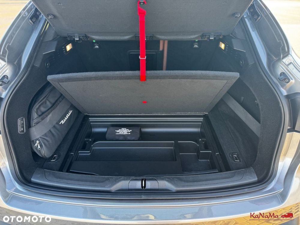 Maserati Levante - 14