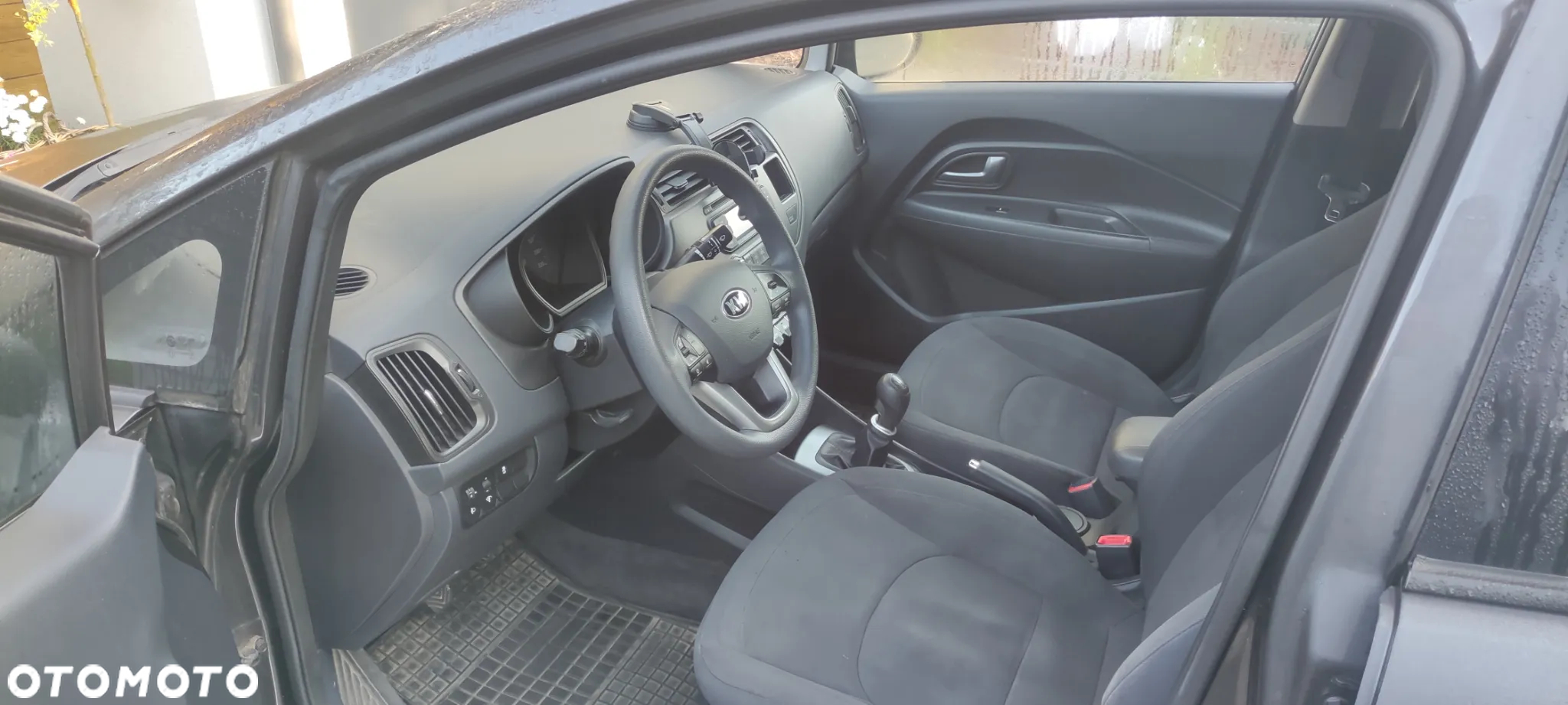 Kia Rio 1.4 M - 9