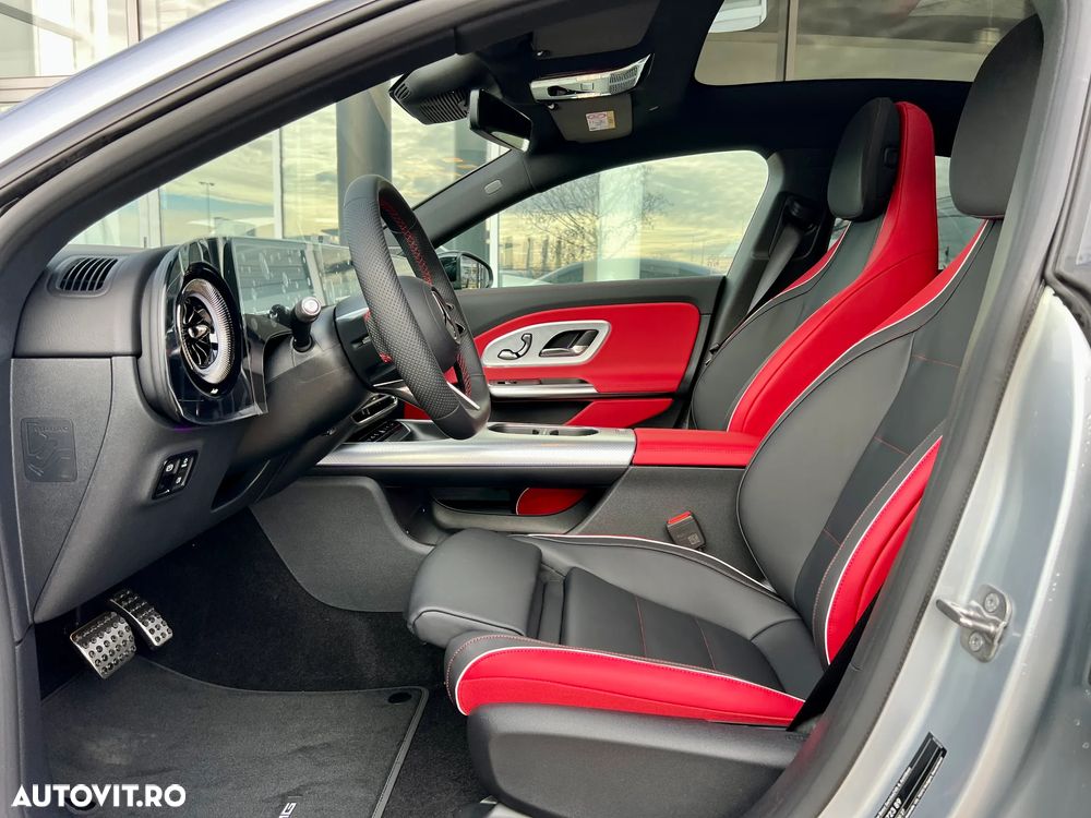 Mercedes-Benz CLA 200 - 12