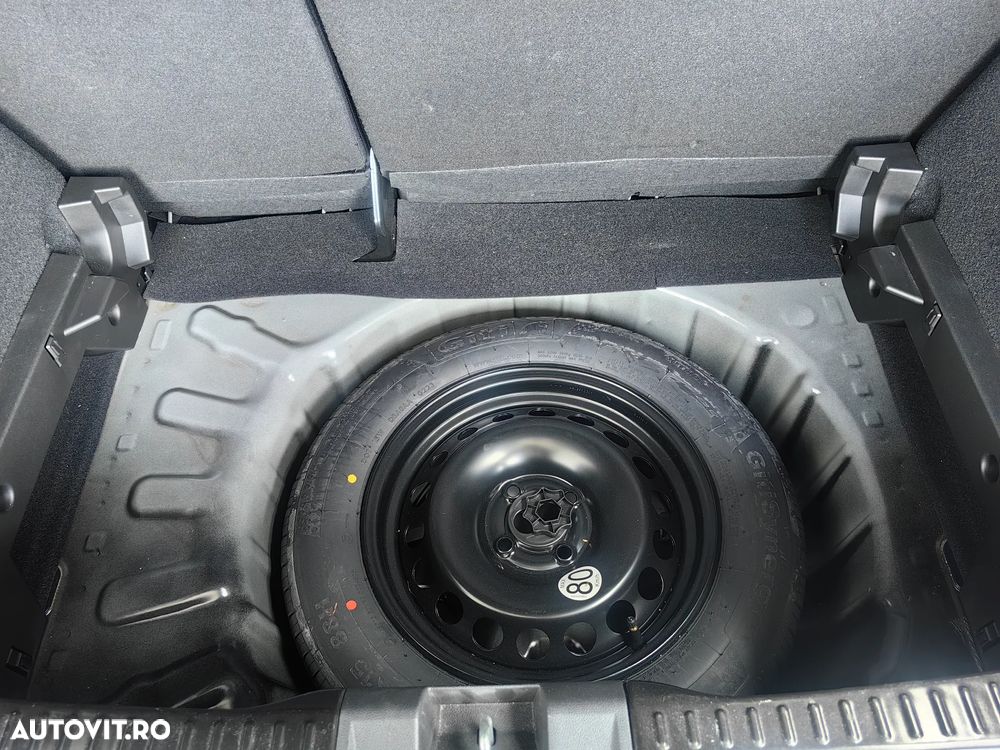 Dacia Sandero Stepway TCe 90 MT6 Expression - 10