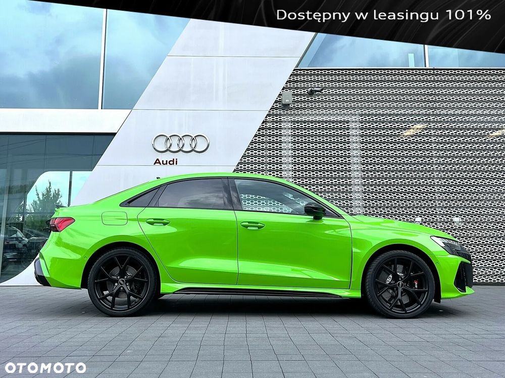 Audi RS3 Limousine - 2