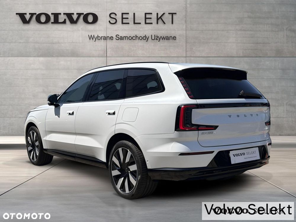 Volvo EX90 - 5