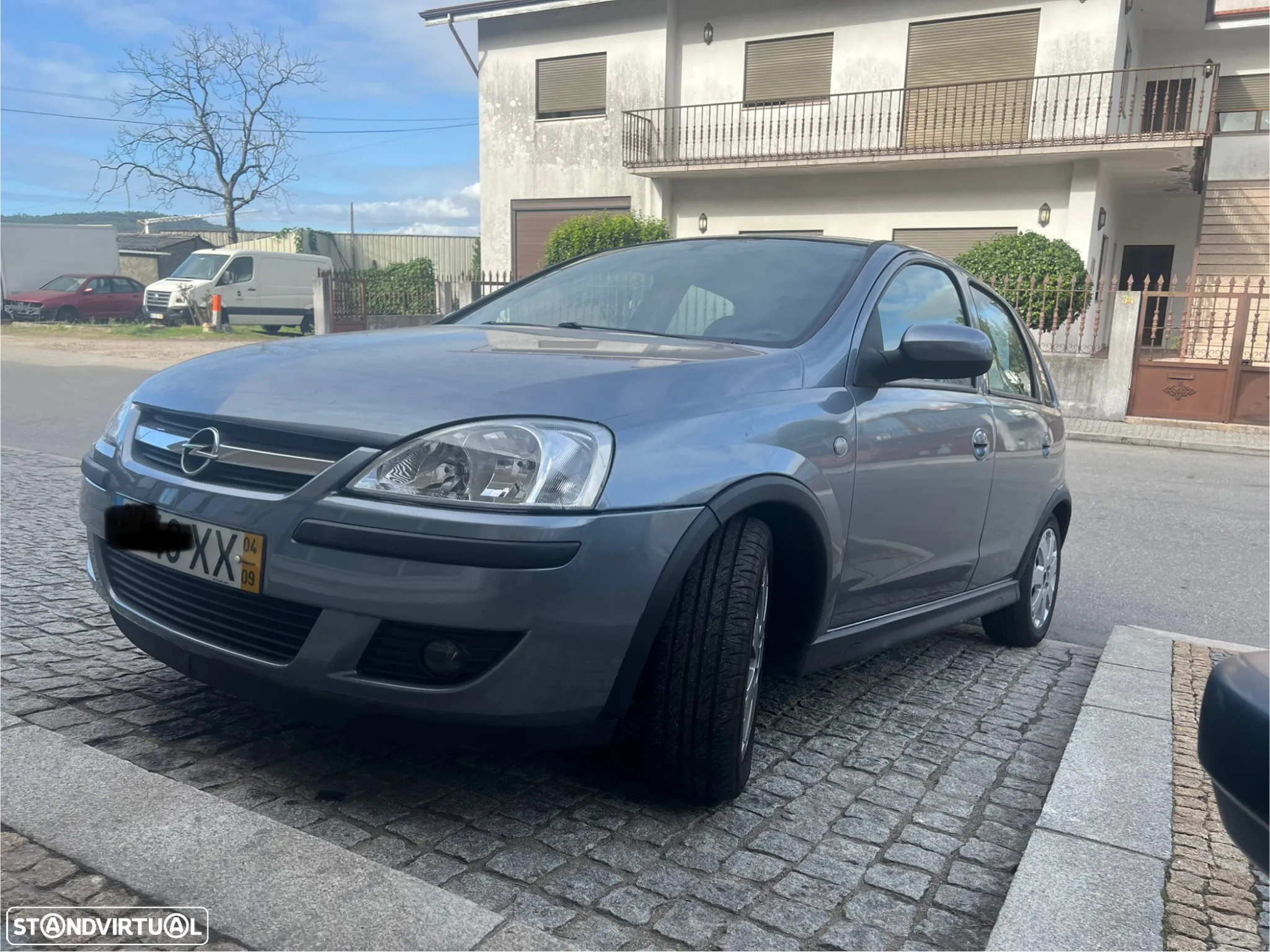 Opel Corsa 1.3 CDTi Cosmo - 2