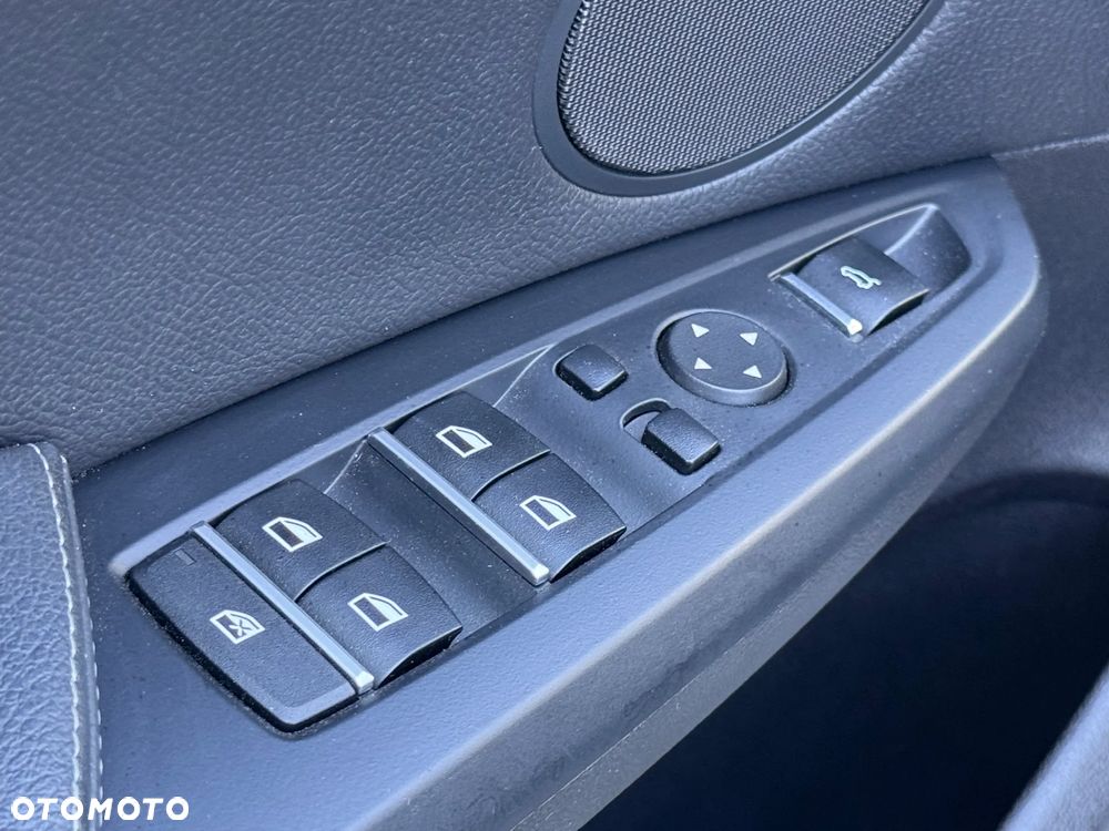 BMW X4 xDrive28i xLine - 15