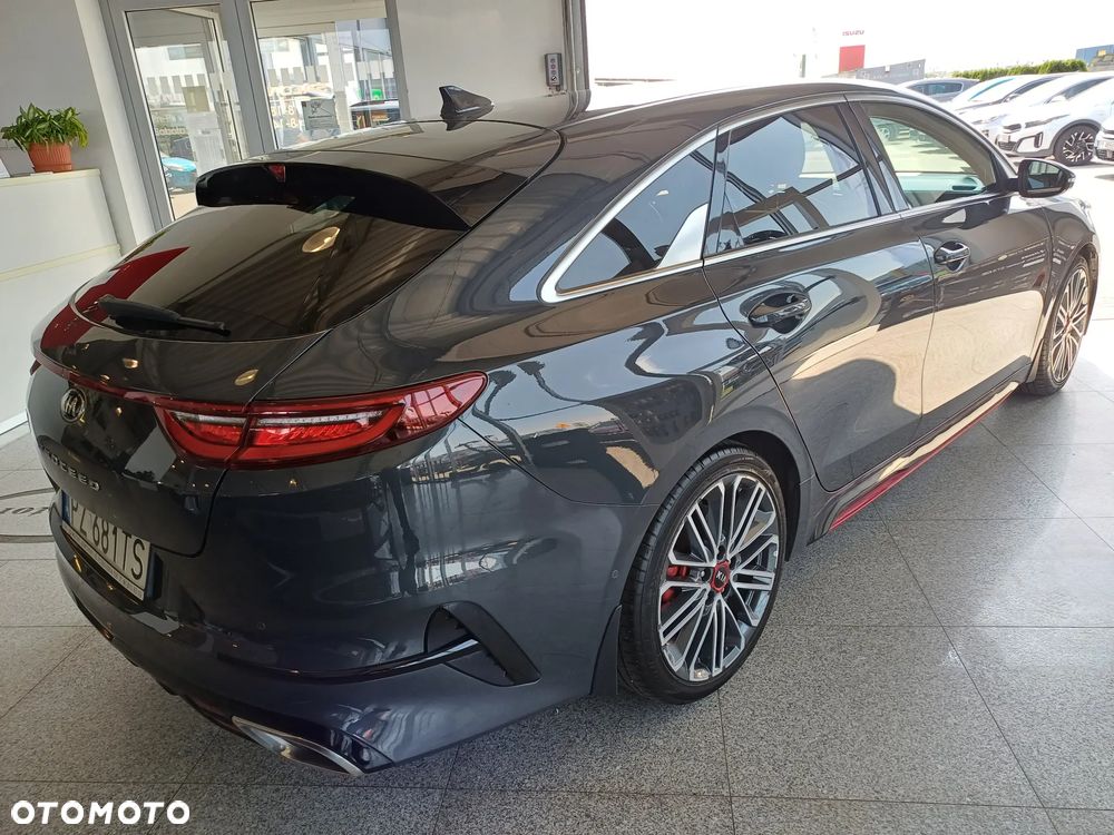 Kia ProCeed - 6
