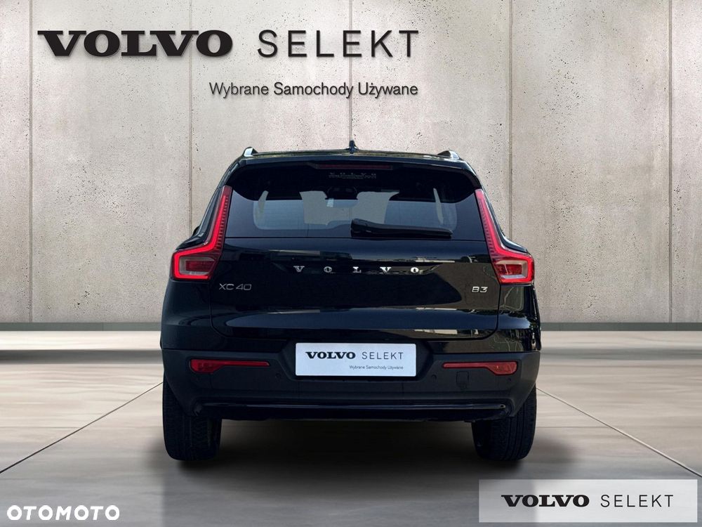 Volvo XC 40 - 4