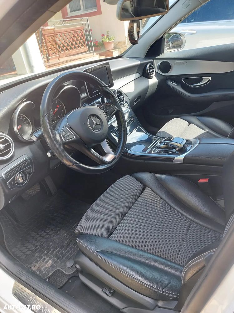 Mercedes-Benz C - 5