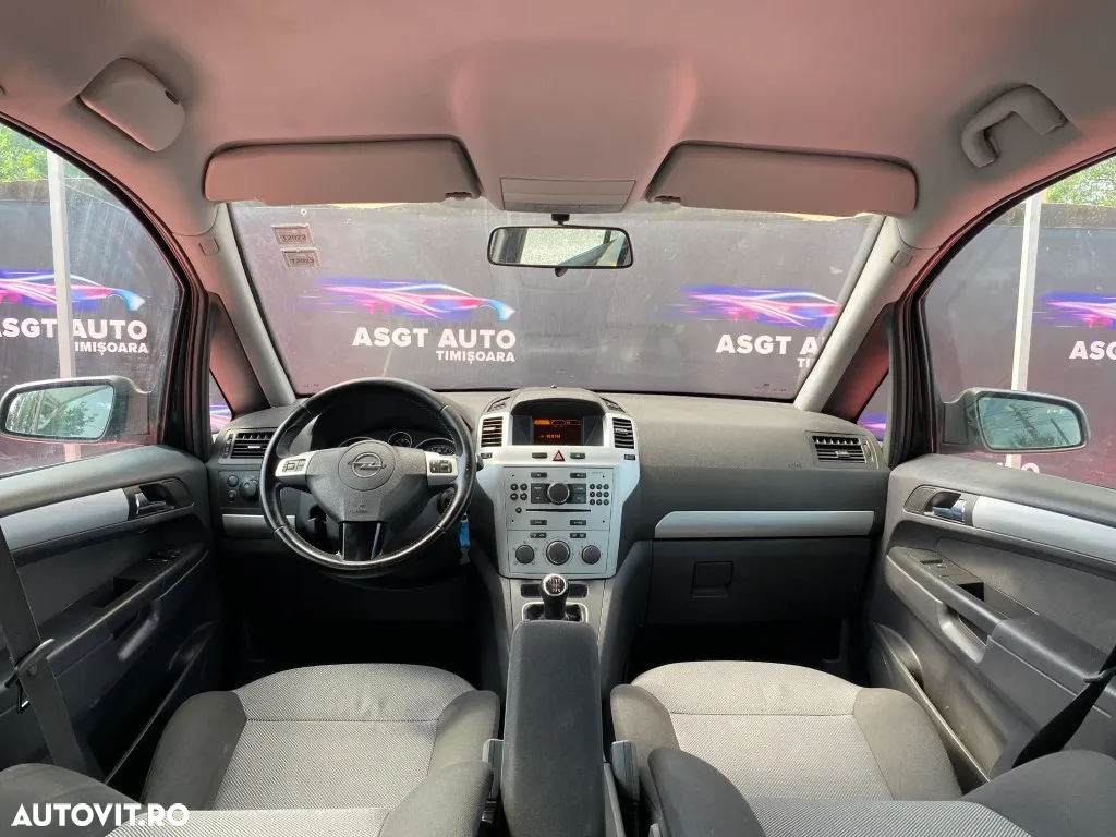 Opel Zafira - 4