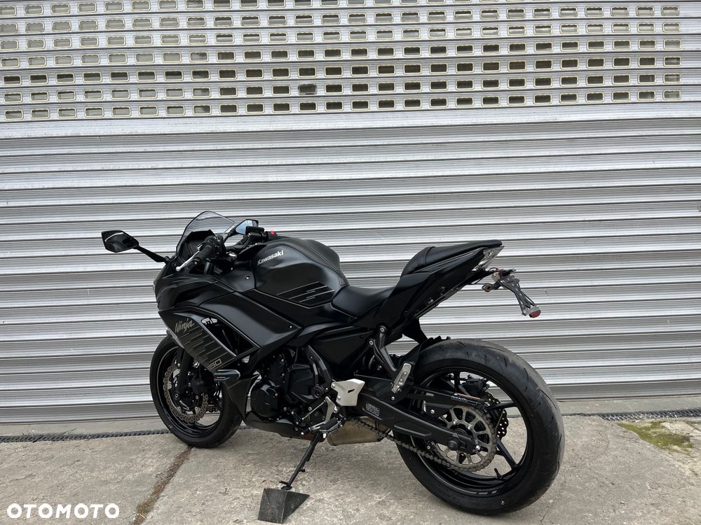 Kawasaki Ninja - 7