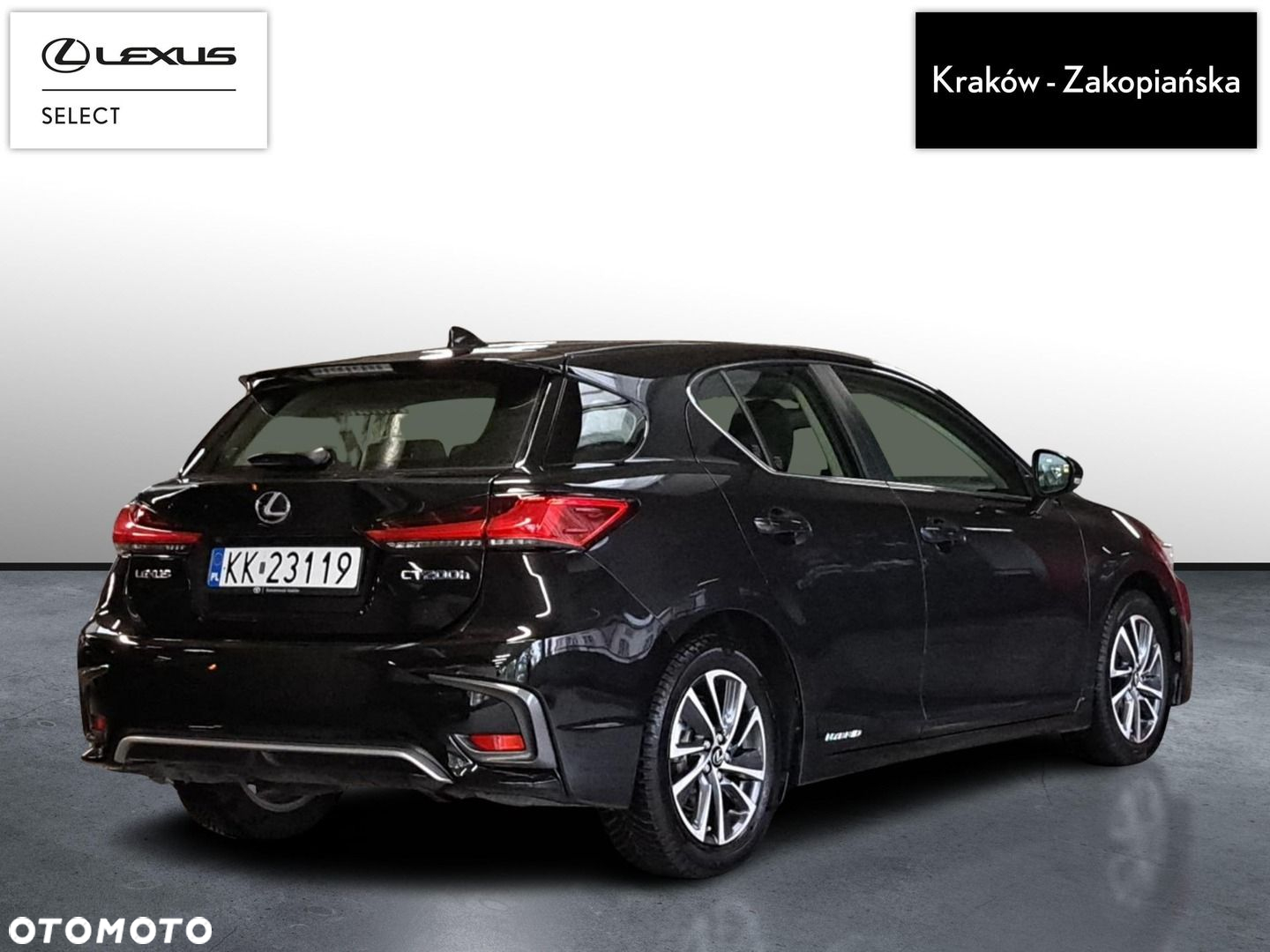 Lexus CT - 9