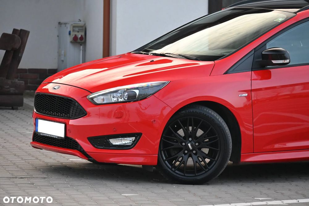 Ford Focus 1.5 EcoBoost STart-Stopp-System ST-LINE X - 5