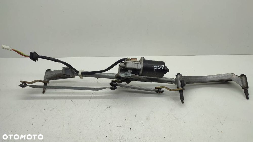 SILNICZEK WYCIERACZEK PRZÓD MERCEDES W203 EUROPA - 1