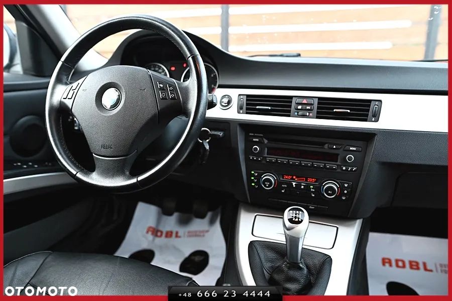 BMW Seria 3 320d - 17