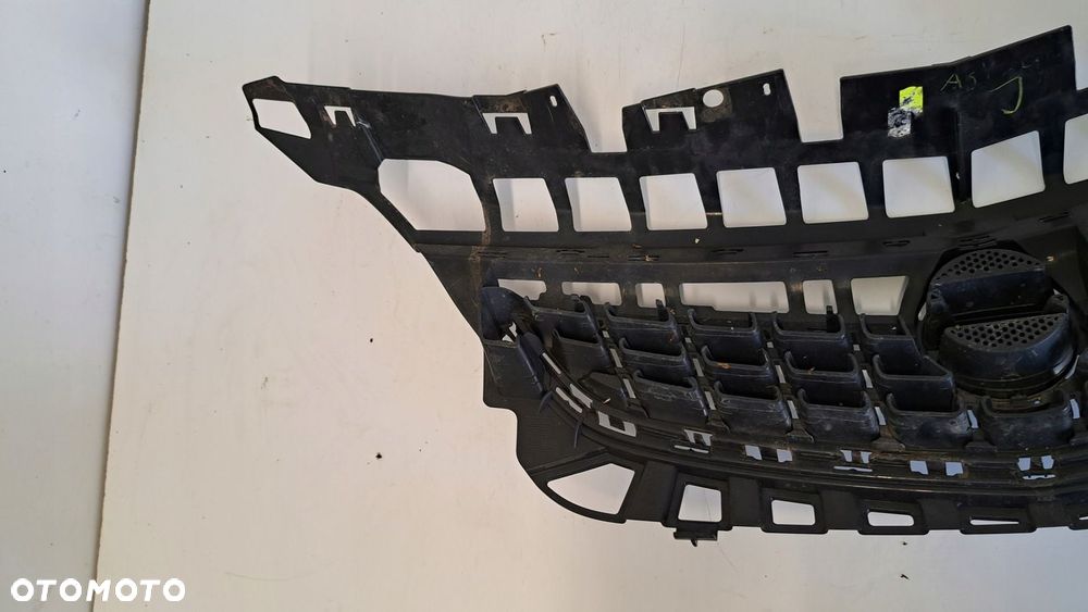 Grill atrapa zderzaka OPEL Astra IV J Przed liftem 09-12r - 14