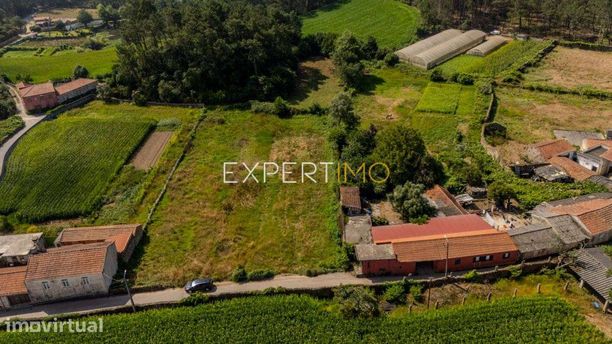 Terreno Urbano com Projeto Aprovado para Moradia T2 Térrea, 1292... - Grande imagem: 2/17