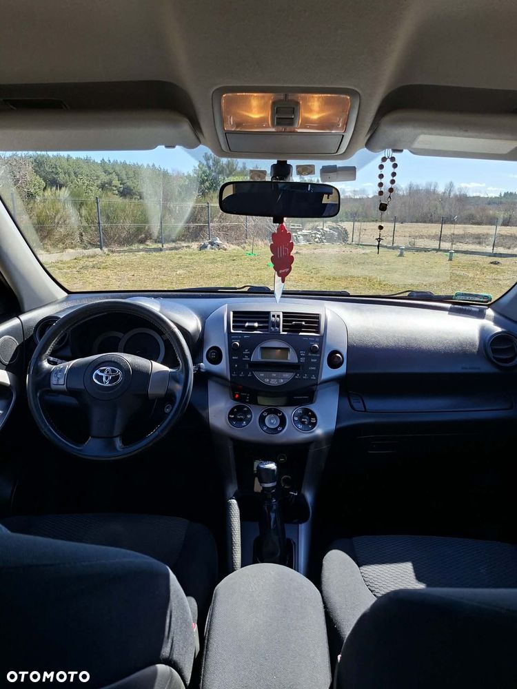 Toyota RAV4 2.2 D-4D 4x4 - 6