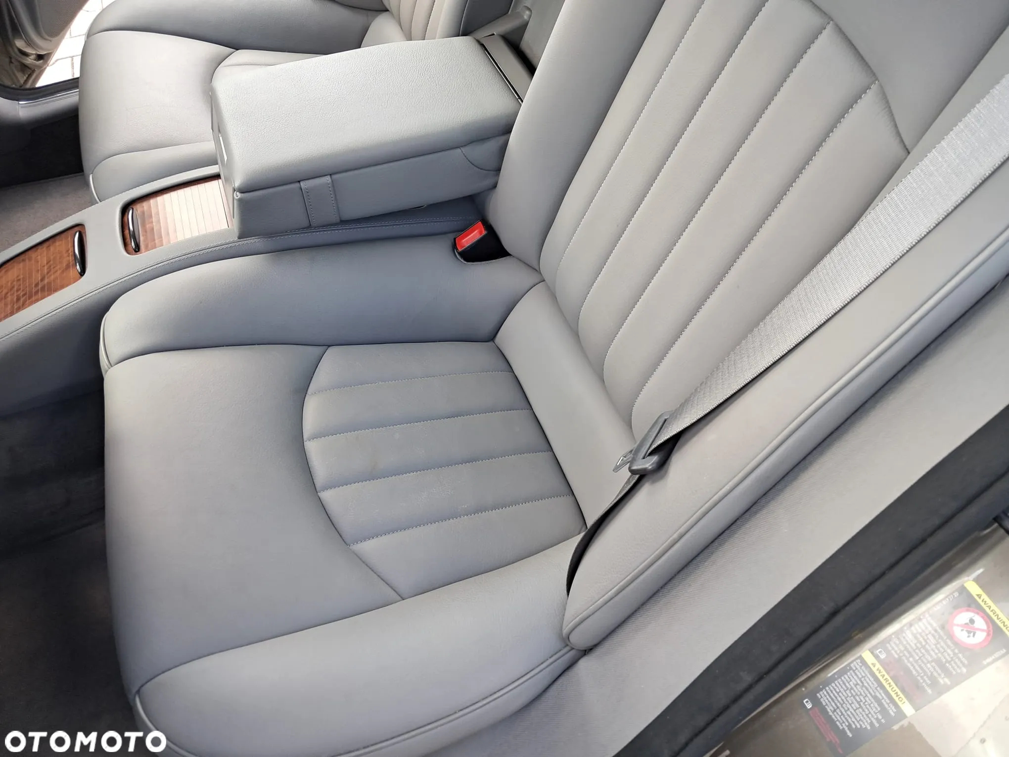 Mercedes-Benz CLS - 13