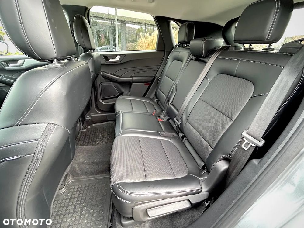 Ford Escape 2.0 EcoBoost AWD Titanium - 33