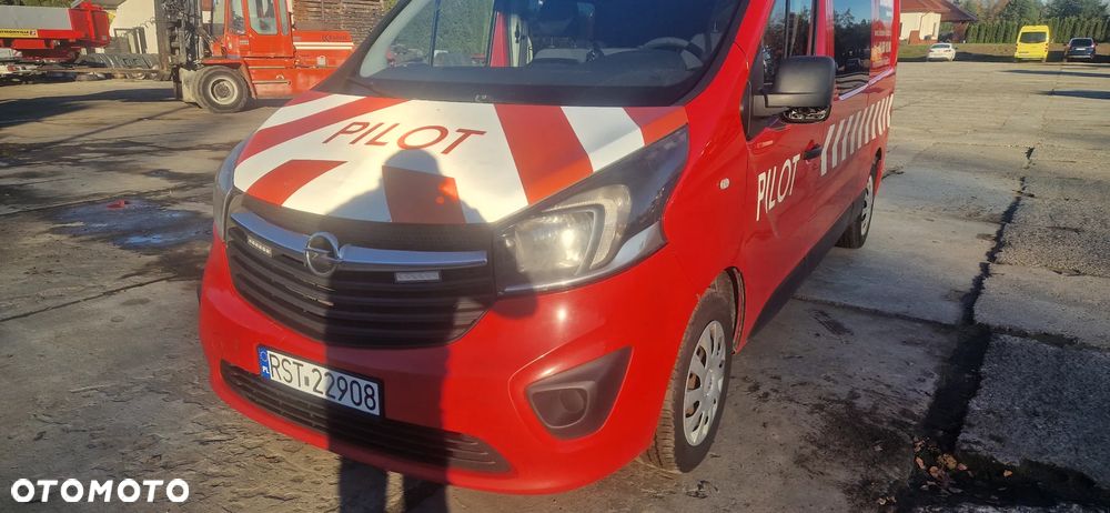 Opel Vivaro - 2