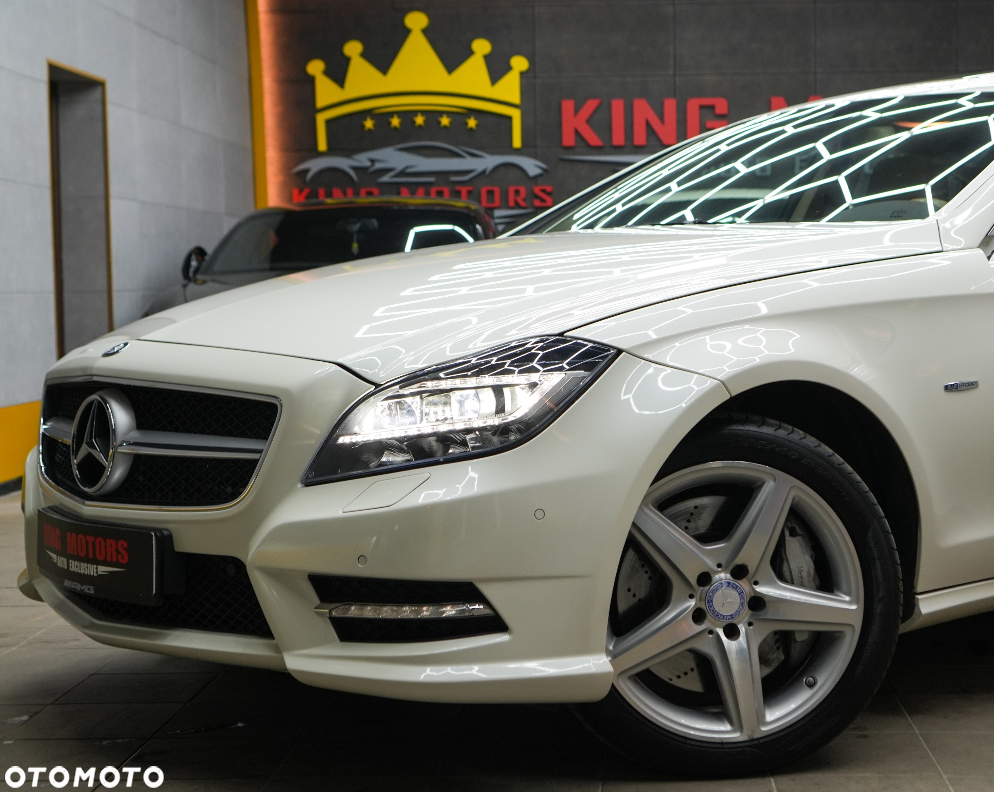 Mercedes-Benz CLS 500 4Matic BlueEFFICIENCY 7G-TRONIC Edition 1 - 9