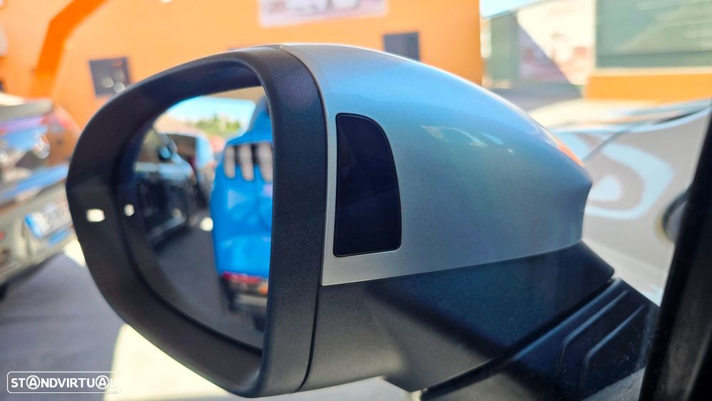 VW Golf Variant 1.0 eTSI Life DSG - 18