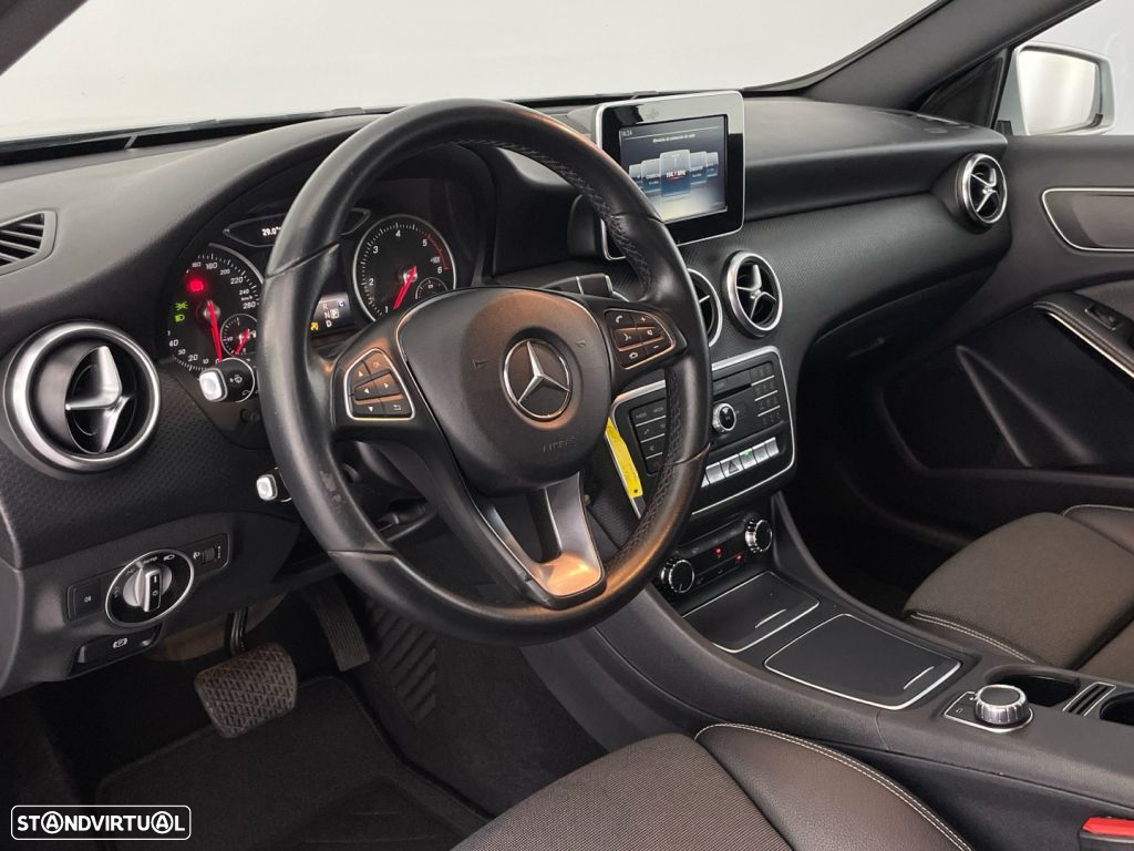 Mercedes-Benz A 160 d Style Aut. - 17