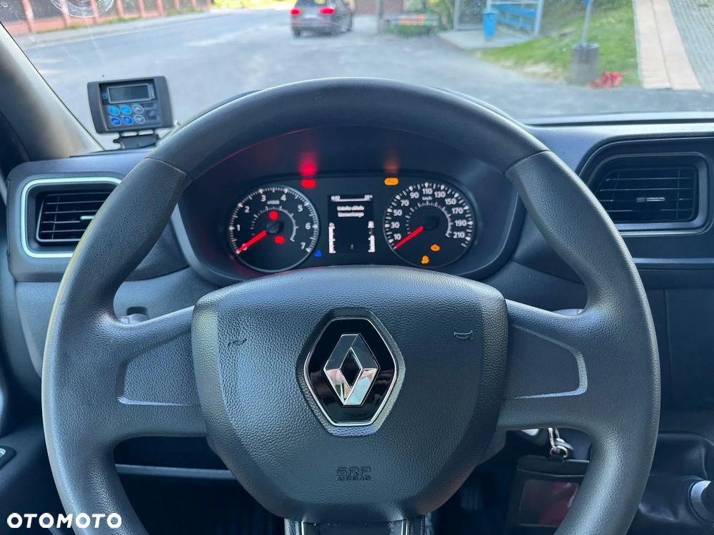 Renault Master - 11